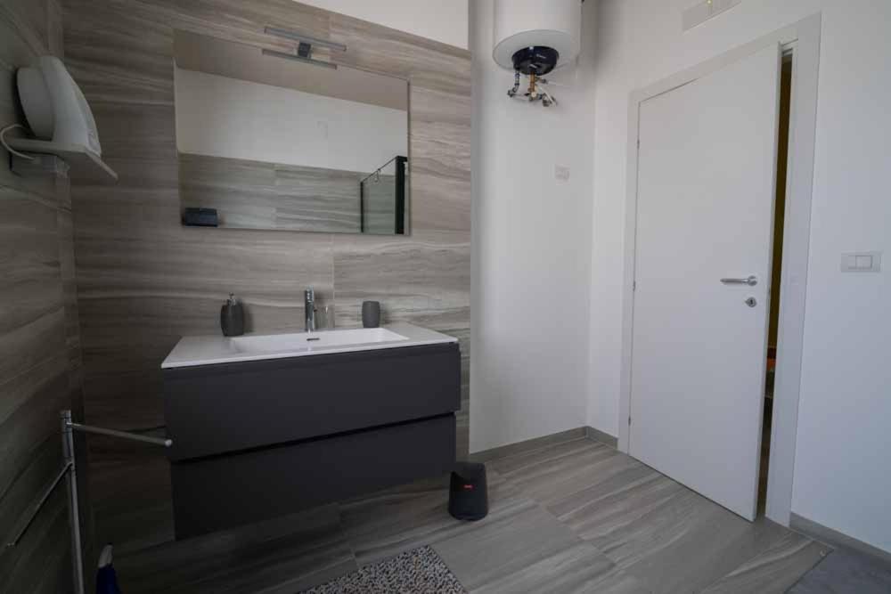 B&B Il Sorriso Бари Экстерьер фото
