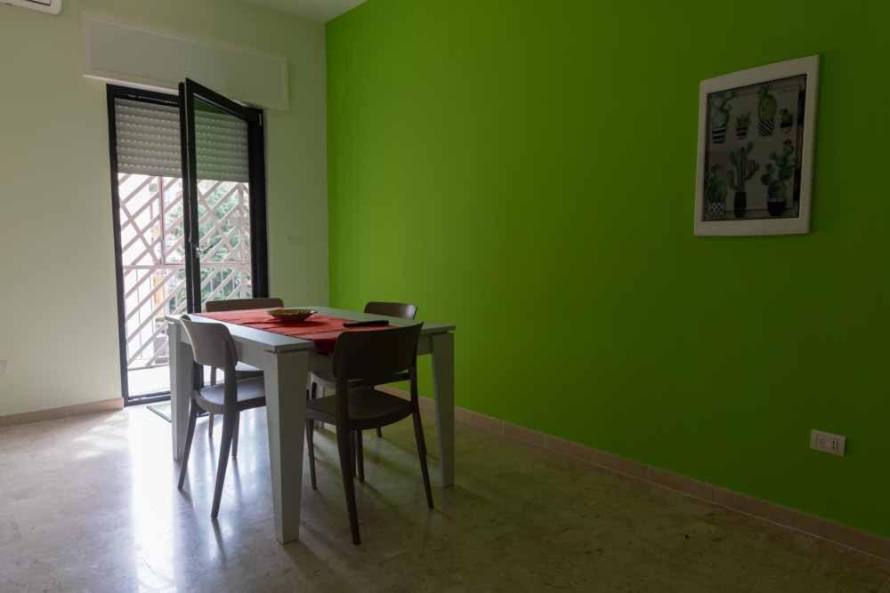B&B Il Sorriso Бари Экстерьер фото