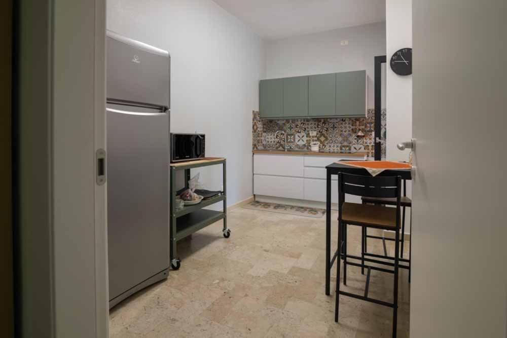 B&B Il Sorriso Бари Экстерьер фото